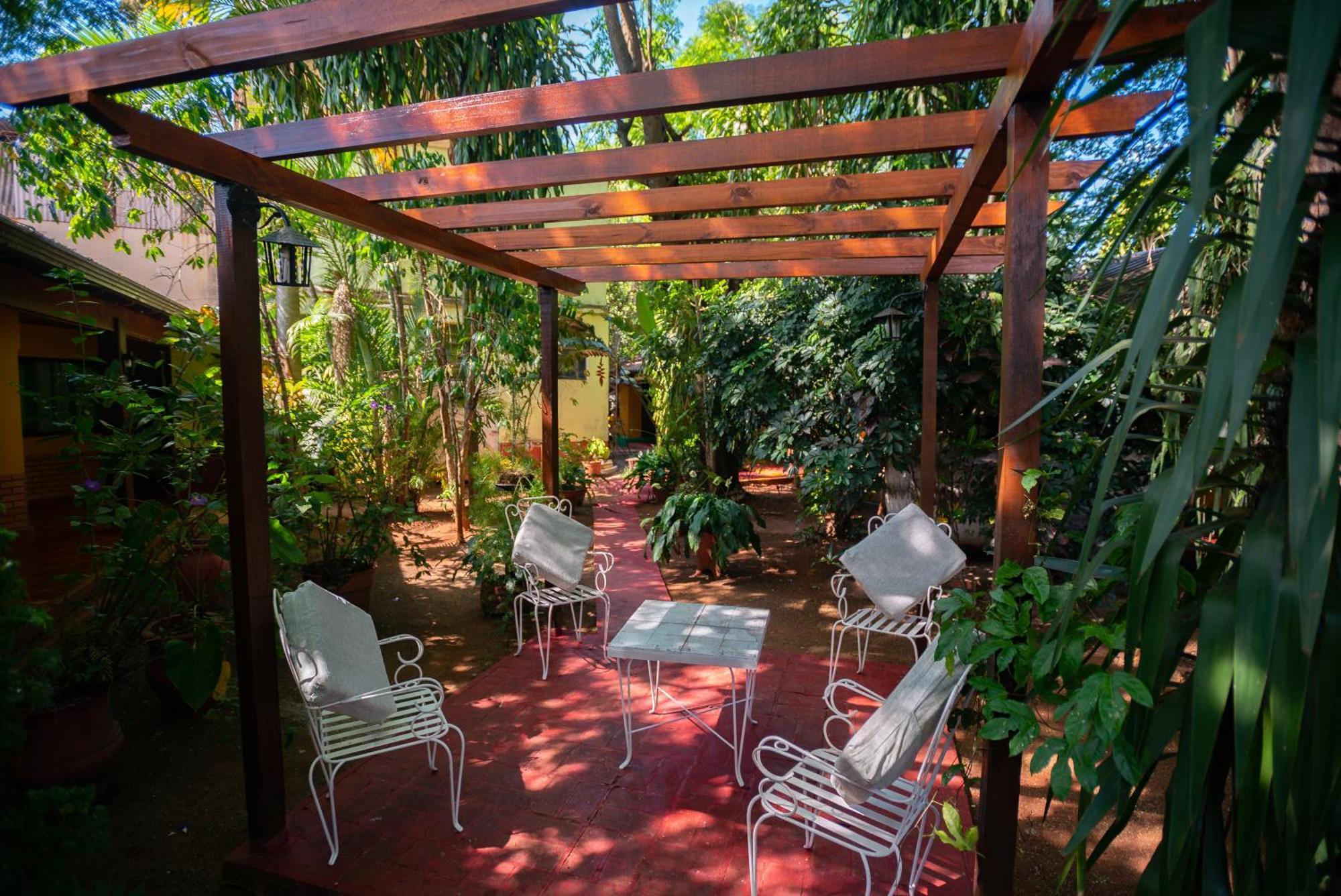 Hosteria Los Helechos Puerto Iguazú Zewnętrze zdjęcie