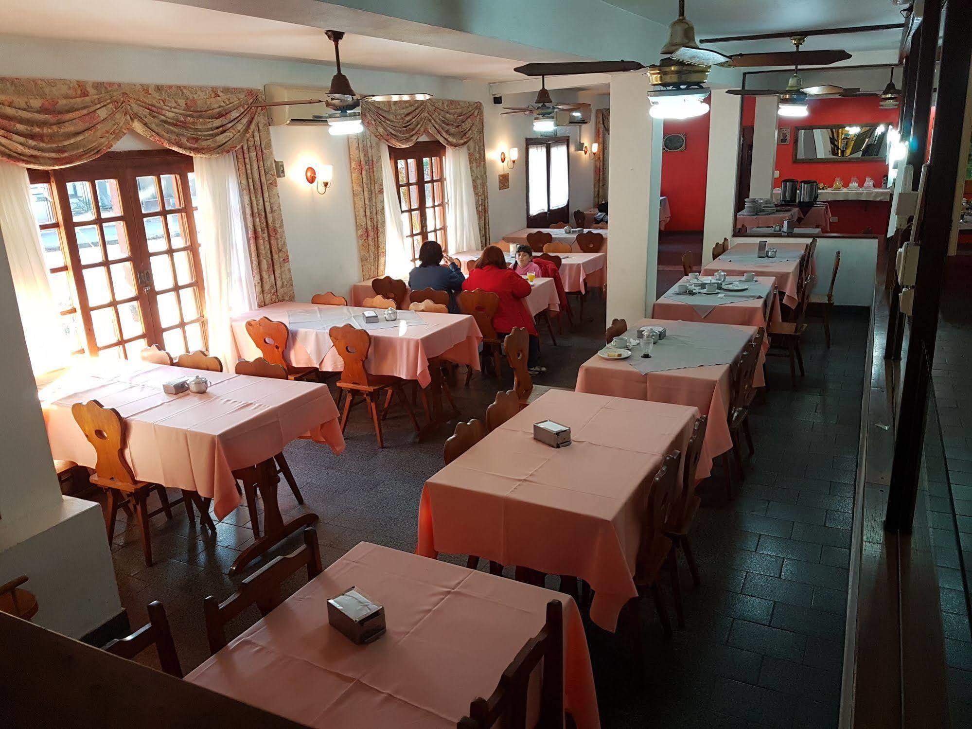 Hosteria Los Helechos Puerto Iguazú Zewnętrze zdjęcie